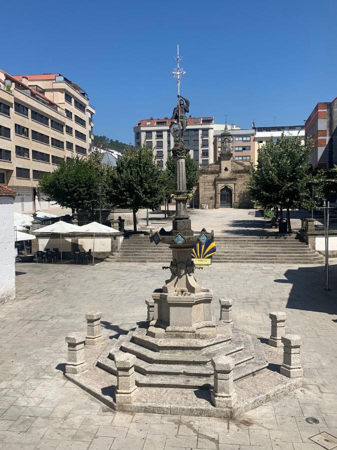 Apartamento Fonte Do Cristo Porriño Eksteriør billede